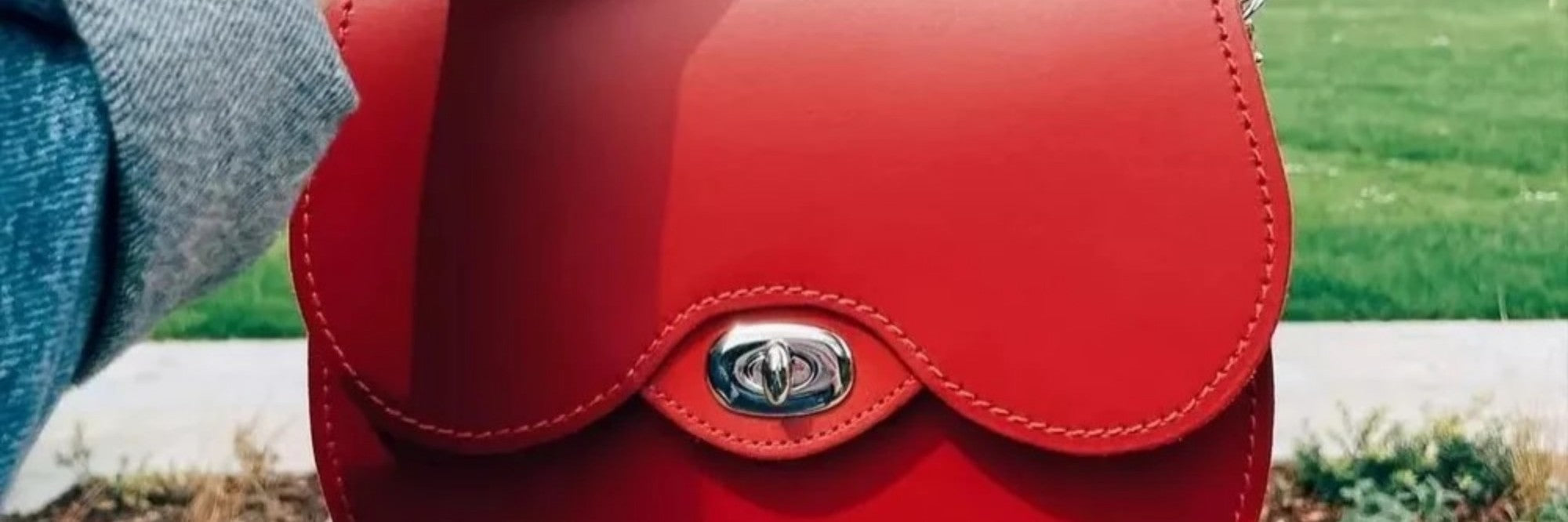 Twist Lock Saddle Bags