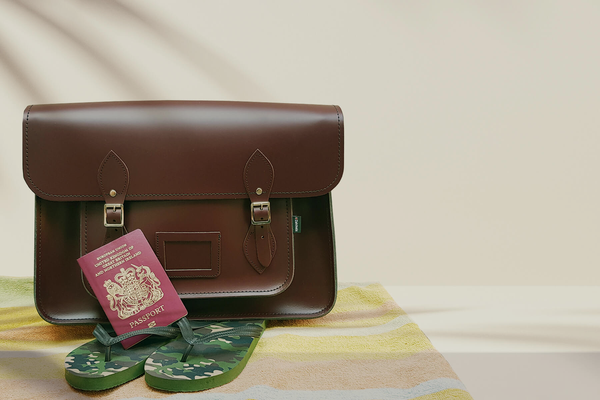 How To Pack A Hand Luggage Handbag For A Summer Getaway