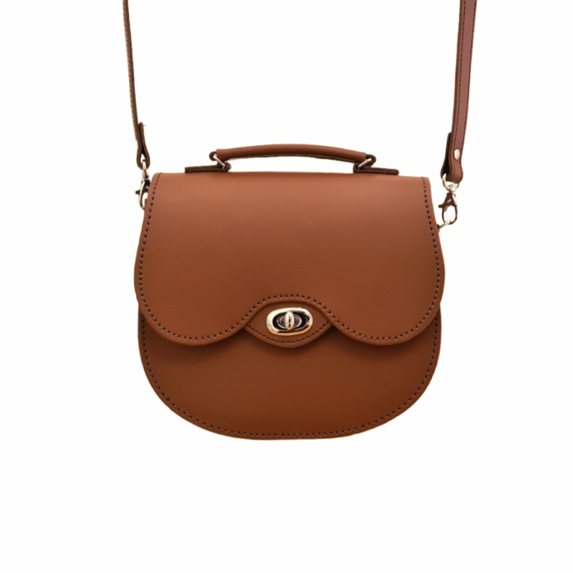 Handmade Leather Twist Lock Saddle Bag - Chestnut